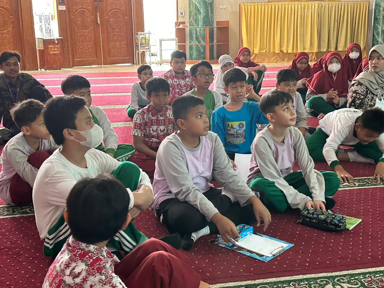 Workshop LiterAsyik : Satu Buku Satu Cerita Di SD Muhammadiyah 24